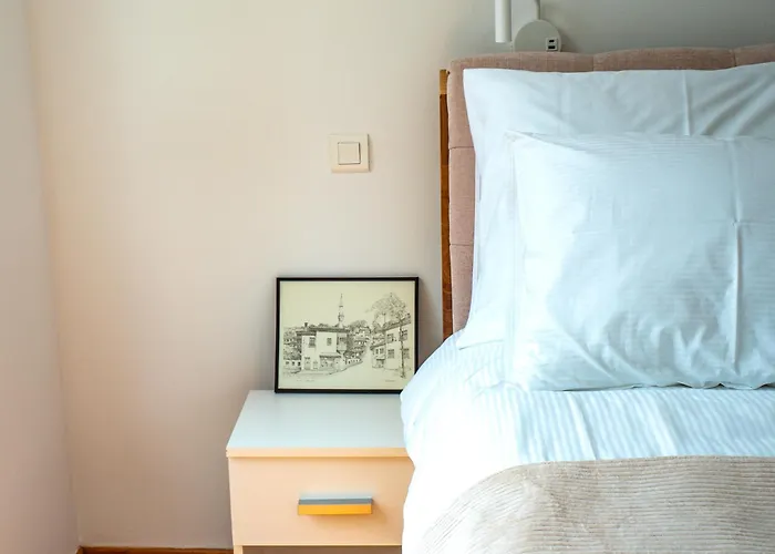 شقة 22 With Garage *