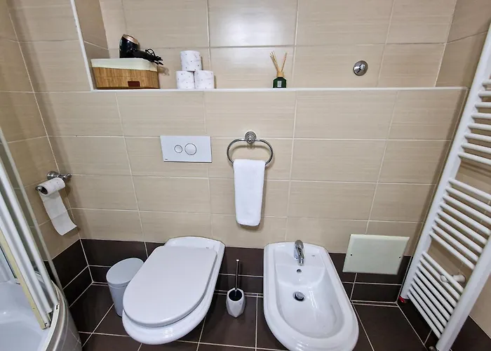 شقة 22 With Garage *