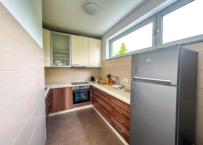 22 With Garage سراييفو